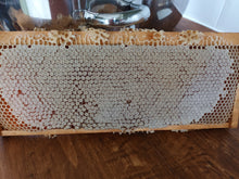 Load image into Gallery viewer, Raw Heather Honey