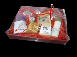 Valentine Cosmetic Hamper